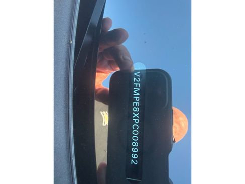 Used 2023 Volkswagen ID.4 Pro S Plus image 3