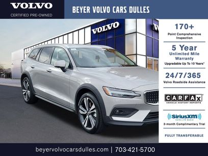 Certified 2025 Volvo V60 B5 Cross Country Plus
