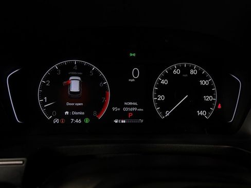 Used 2023 Honda Pilot TrailSport image 15