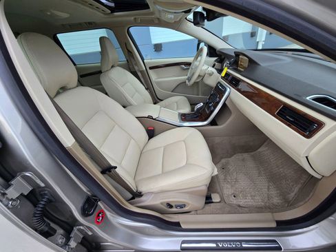 Used 2013 Volvo XC70 T6 image 20