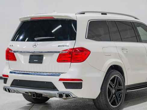 Used 2016 Mercedes-Benz GL 63 AMG 4MATIC image 12