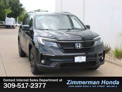 Certified 2022 Honda Pilot Special Edition image 3