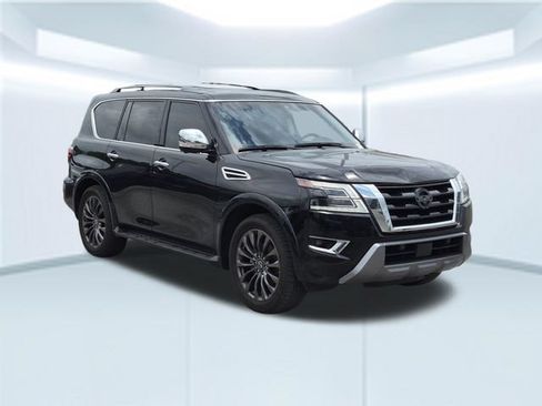 Used 2024 Nissan Armada Platinum w/ Captain's Chairs Package RWD image 10