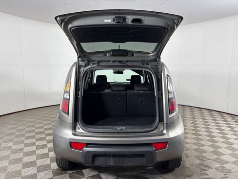 Used 2010 Kia Soul + FWD image 25