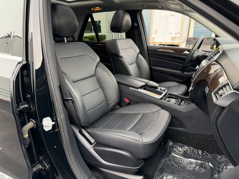 Used 2015 Mercedes-Benz ML 350 4MATIC image 23