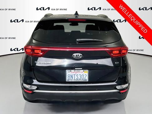 Used 2020 Kia Sportage EX w/ EX Technology Package FWD image 8