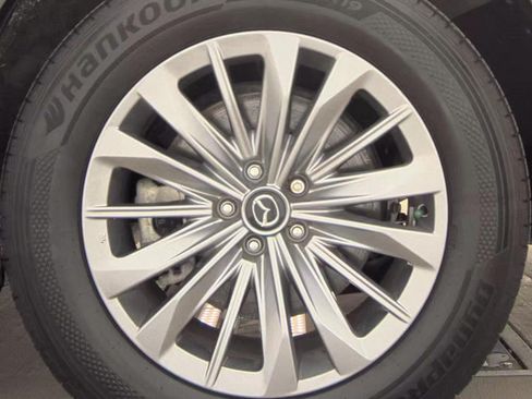 Used 2024 MAZDA CX-90 3.3 Turbo w/ Preferred Plus AWD/4WD image 12