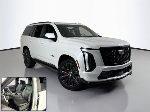 Used 2025 Cadillac Escalade V w/ LPO, Floor Liner Package AWD/4WD image 2
