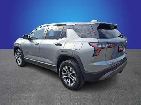 Used 2025 Chevrolet Equinox LT AWD/4WD image 7