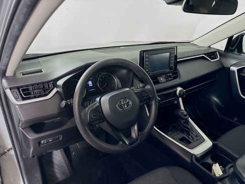 Certified 2021 Toyota RAV4 XLE image 9
