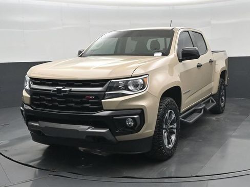 Used 2022 Chevrolet Colorado Z71 AWD/4WD image 34
