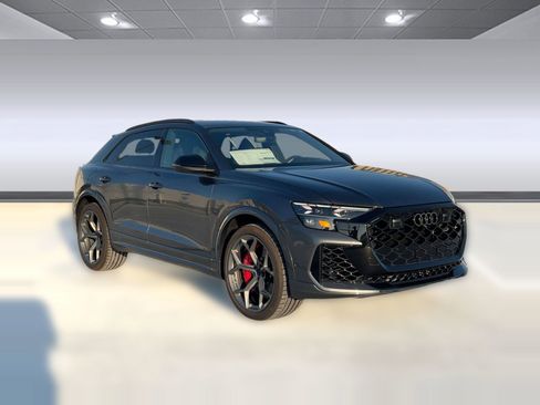 New 2026 Audi RS Q8 performance image 7
