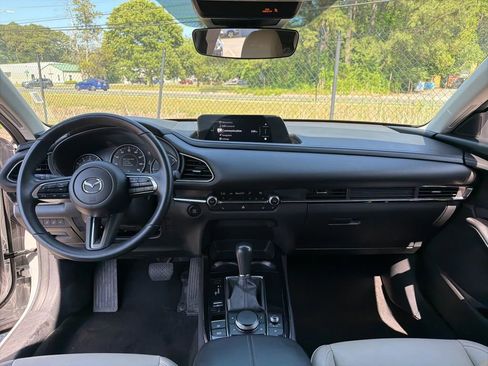 Used 2025 MAZDA CX-30 AWD 2.5 S w/ Preferred Package image 8