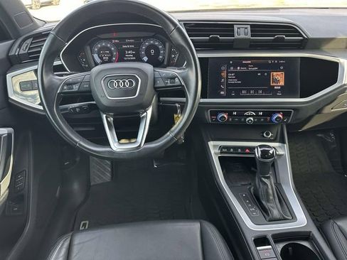 Used 2022 Audi Q3 2.0T Premium Plus image 18