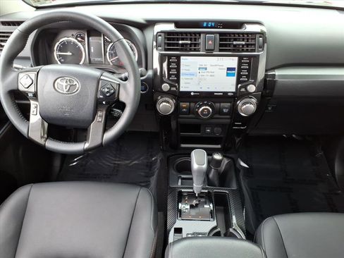 Certified 2022 Toyota 4Runner TRD Off-Road Premium image 9