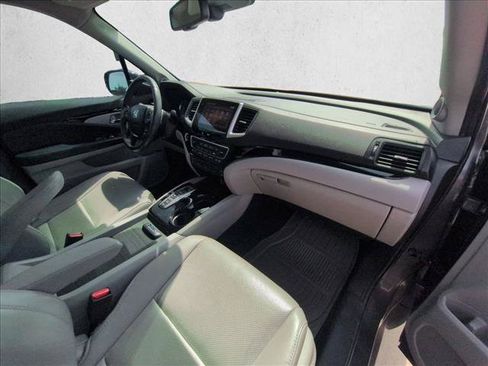 Used 2018 Honda Pilot Elite image 20