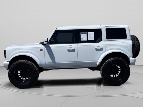 Used 2022 Ford Bronco Wildtrak AWD/4WD image 2