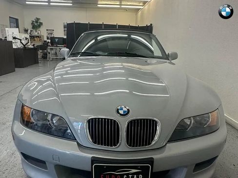 Used 2000 BMW Z3 2.5i image 2