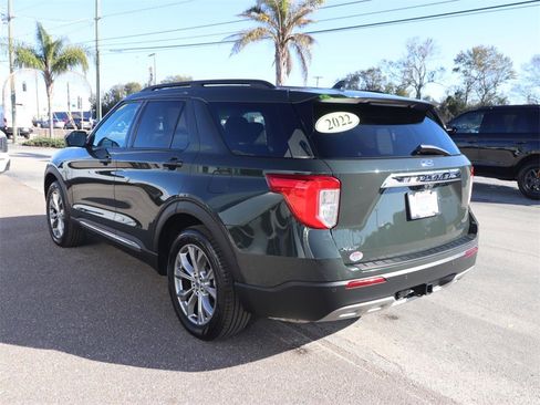 Certified 2022 Ford Explorer XLT w/ Equipment Group 202A image 7