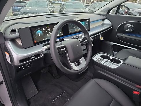 Certified 2026 Hyundai Ioniq 9 Limited image 10