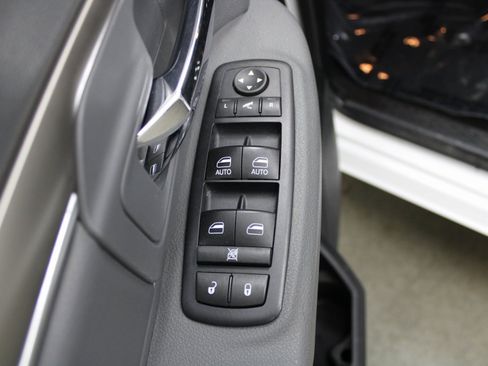 Used 2017 RAM 1500 Big Horn image 13