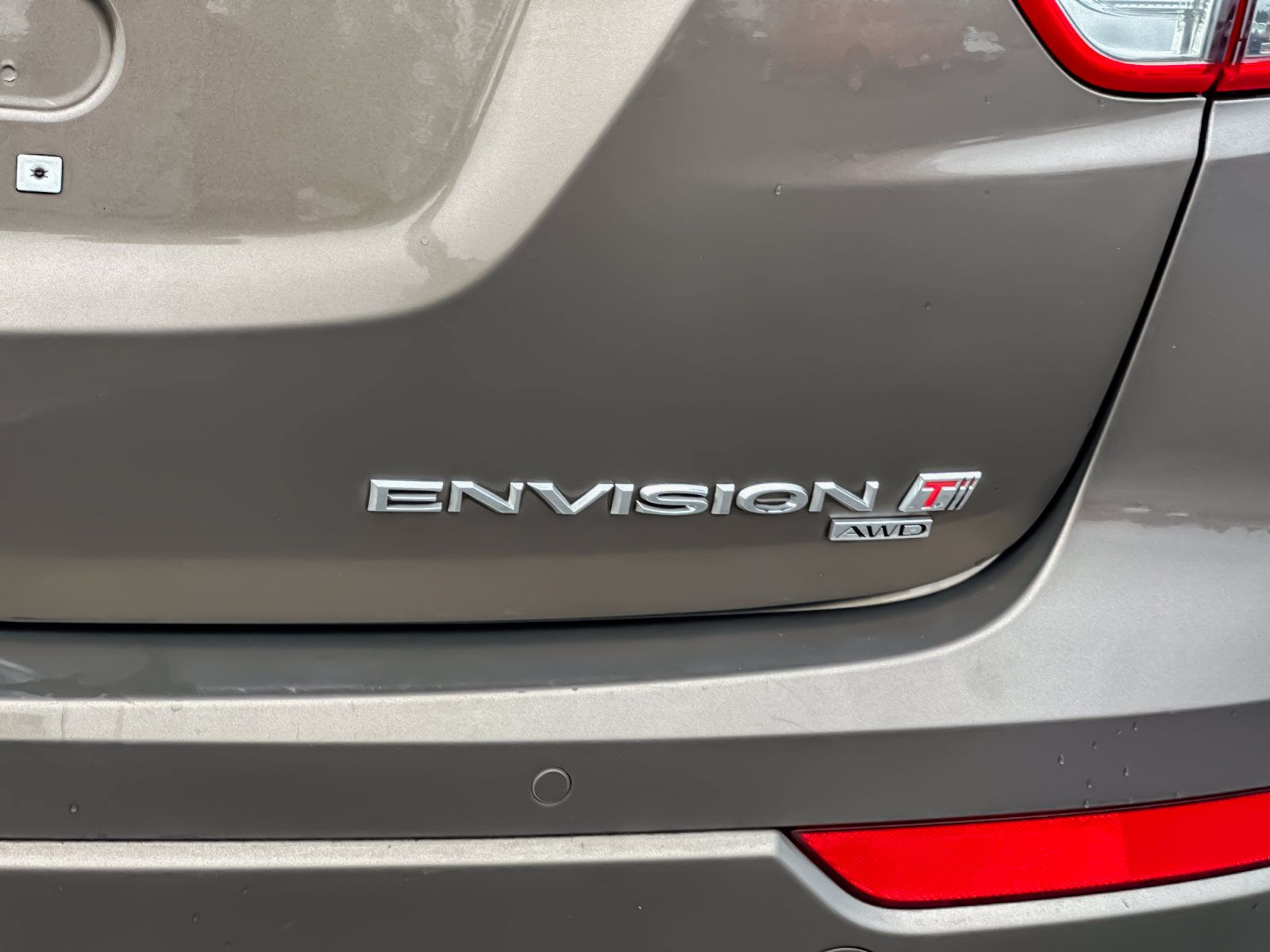 Used 2018 Buick Envision Premium AWD/4WD image 27