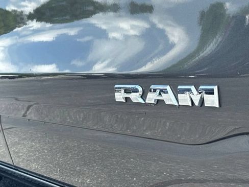 Used 2019 RAM 1500 Big Horn AWD/4WD image 6