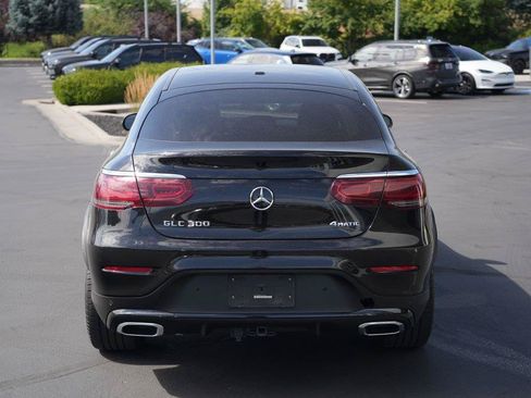 Used 2021 Mercedes-Benz GLC 300 4MATIC Coupe image 4