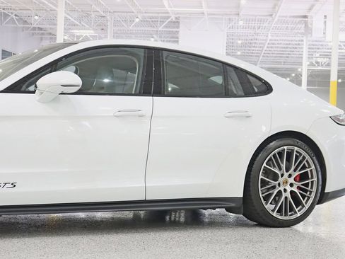 Used 2022 Porsche Panamera GTS AWD/4WD image 3