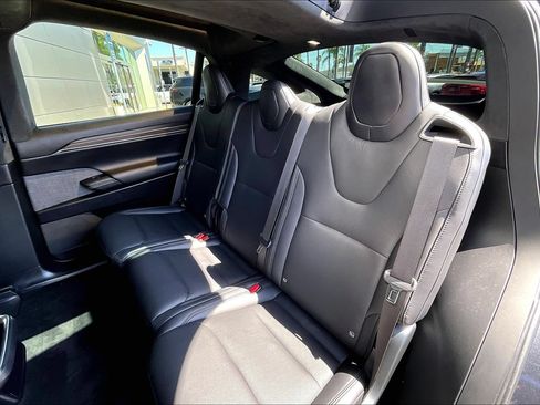 Used 2024 Tesla Model X AWD/4WD image 25