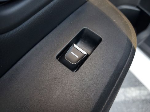 Used 2023 Honda Pilot Elite image 15