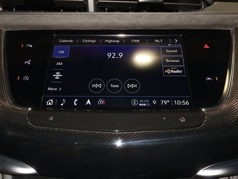 Certified 2025 Cadillac XT6 Sport w/ Platinum Package AWD/4WD image 12