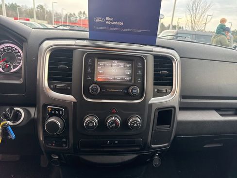 Used 2024 RAM 1500 Classic SLT image 24