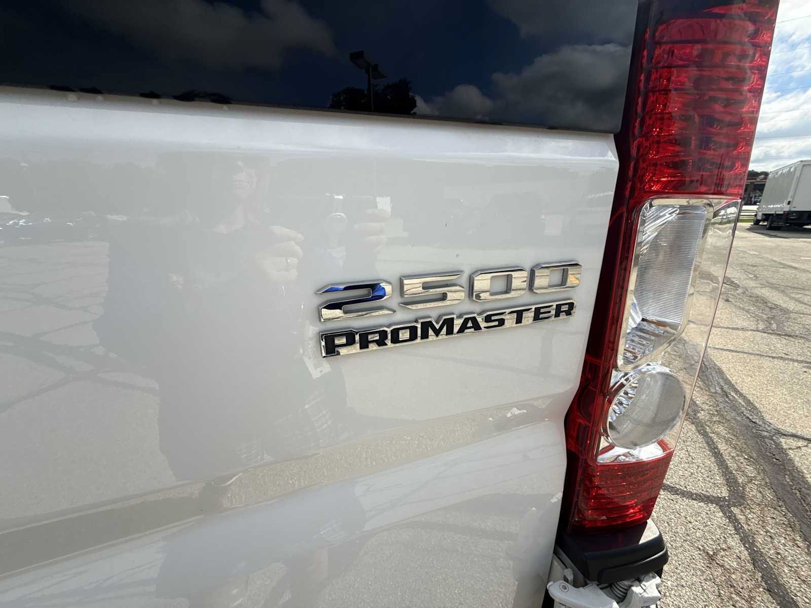 Used 2023 RAM ProMaster 2500 FWD image 30