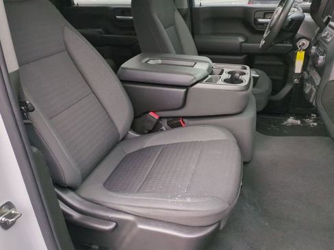 Certified 2022 Chevrolet Silverado 2500 Custom w/ Custom Value Package image 26