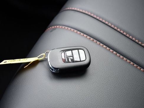 New 2025 Honda Pilot TrailSport image 18