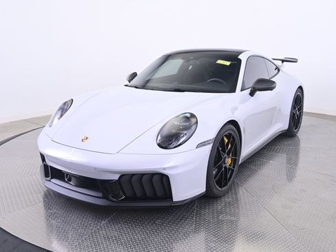 Certified 2026 Porsche 911 Carrera 4 GTS AWD/4WD image 1