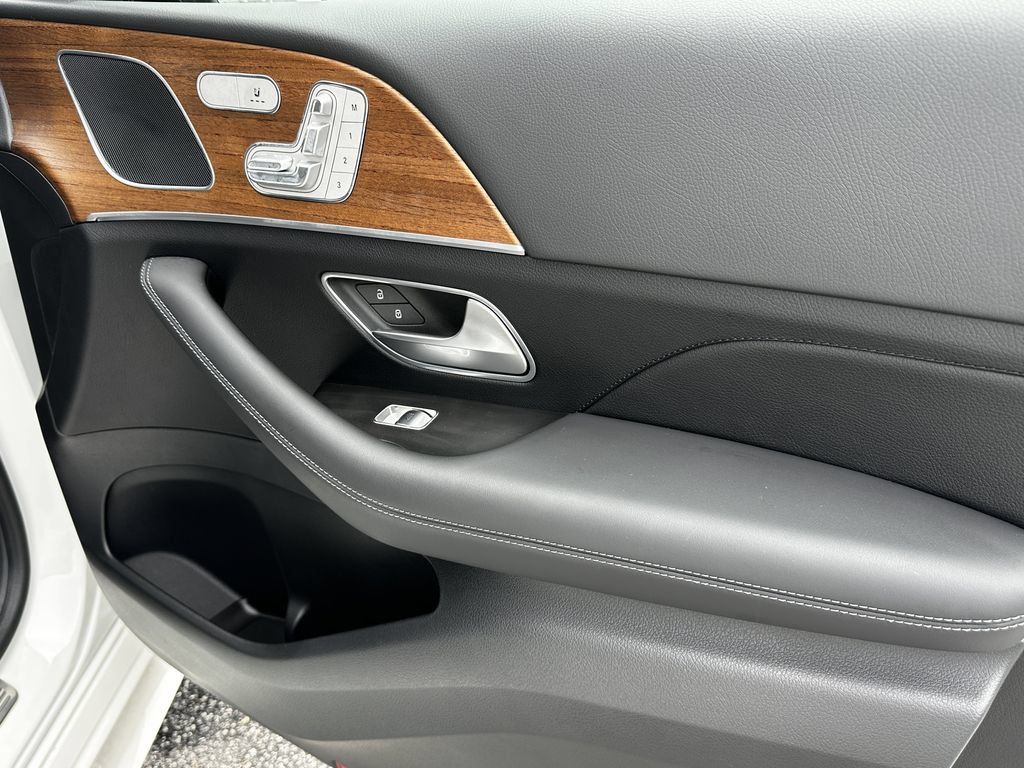 Certified 2024 Mercedes-Benz GLE 350 4MATIC image 16