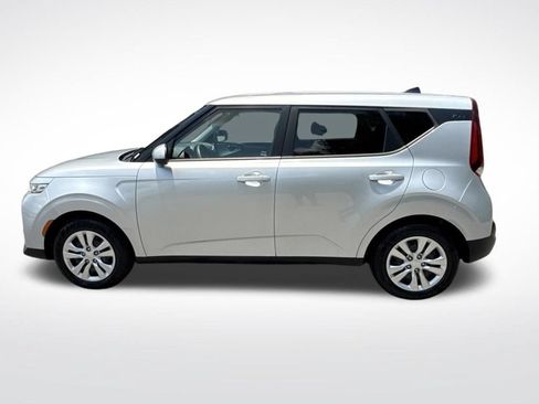 Used 2020 Kia Soul LX FWD image 8