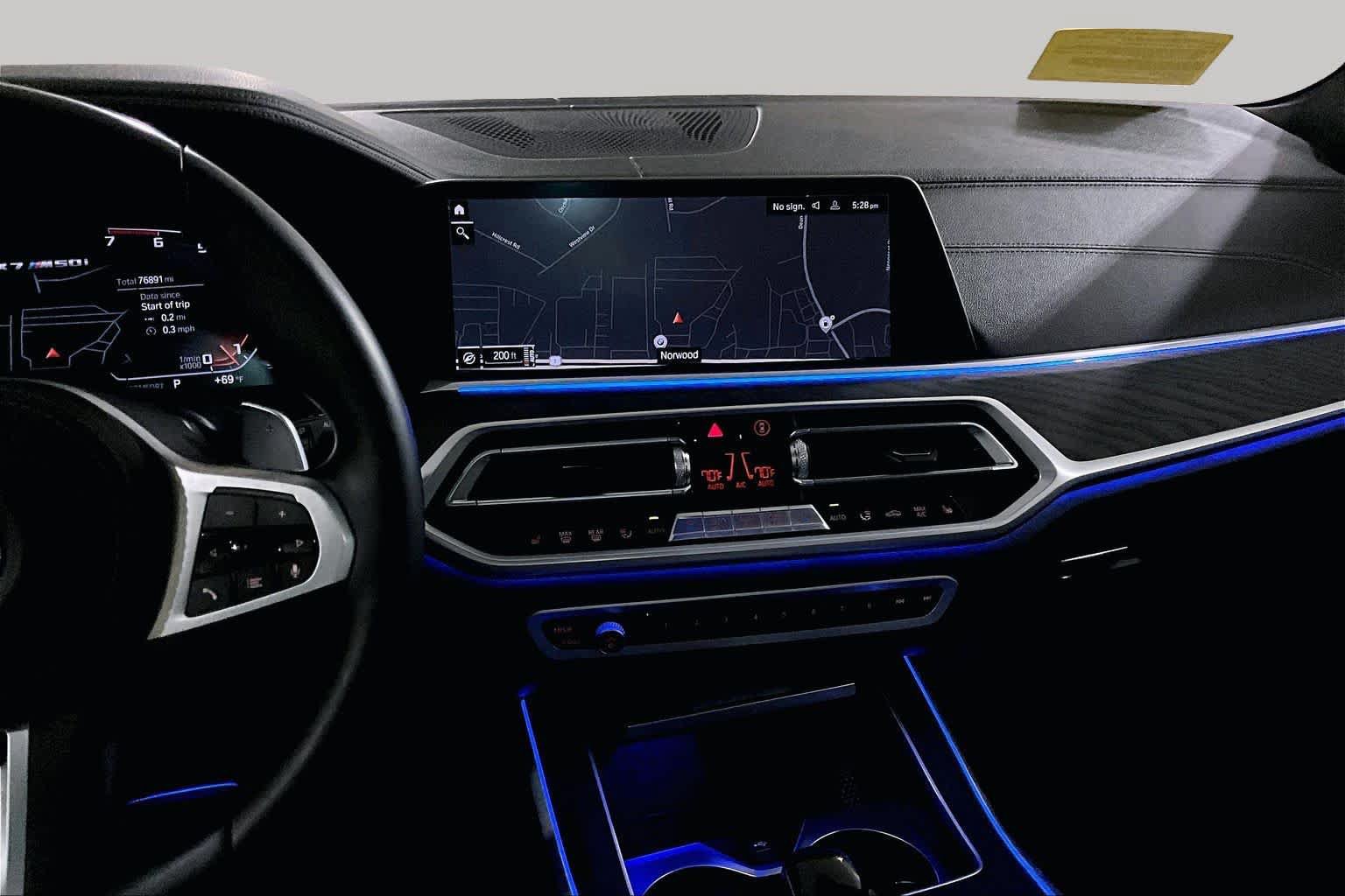 Used 2022 BMW X7 M50i AWD/4WD image 6
