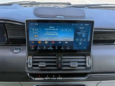 Used 2024 Lincoln Navigator L Black Label image 21