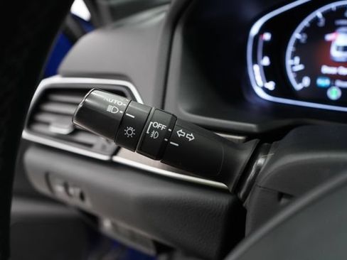 Used 2019 Honda Accord Sport image 19