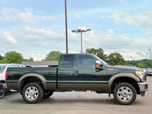 Used 2015 Ford F250 Lariat w/ Chrome Package AWD/4WD image 34