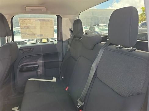 New 2025 Ford Maverick XL image 7