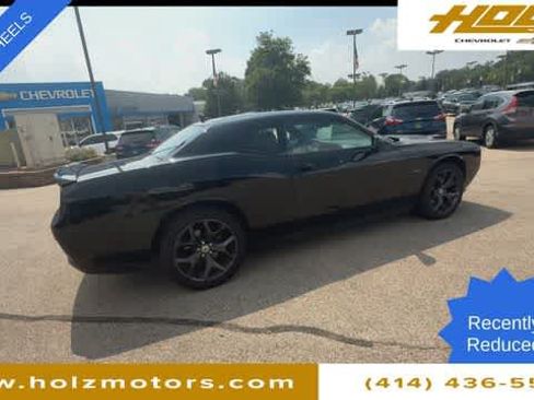 Used 2018 Dodge Challenger R/T Plus RWD image 9
