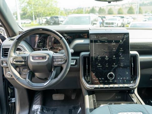 New 2026 GMC Yukon AT4 w/ AT4 Premium Plus Package AWD/4WD image 18