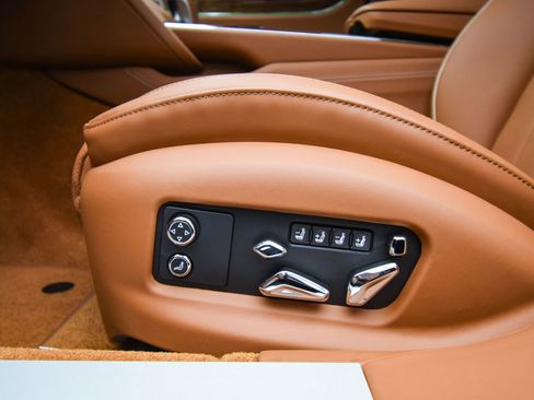 New 2026 Bentley Flying Spur Plug-In Hybrid AWD/4WD image 39