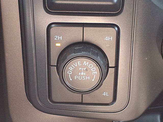 Used 2025 Ford F150 STX w/ Equipment Group 201A FX4 AWD/4WD image 18
