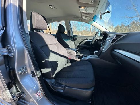 Used 2011 Subaru Legacy 2.5i Premium w/ All-Weather Pkg image 15