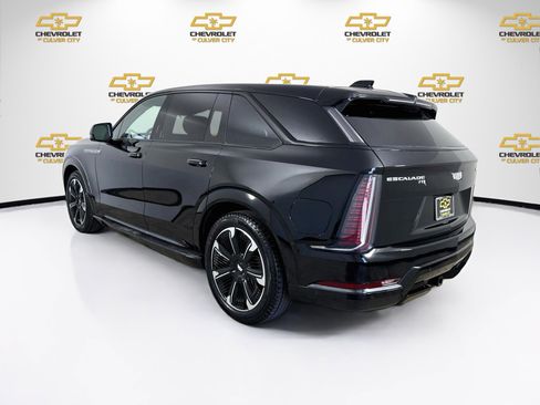 Used 2025 Cadillac Escalade IQ Sport 2 AWD/4WD image 6